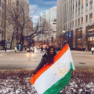 Meet your Posher, Aziza